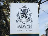 https://images.listonce.com.au/custom/160x/listings/99-yarrbat-avenue-balwyn-vic-3103/686/01684686_img_02.jpg?tJqaFvA5kI4