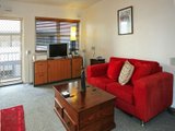 https://images.listonce.com.au/custom/160x/listings/993-ormond-road-elwood-vic-3184/499/01794499_img_02.jpg?AvnYxsMPc-U