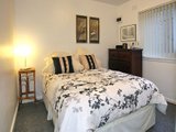 https://images.listonce.com.au/custom/160x/listings/993-ormond-road-elwood-vic-3184/499/01794499_img_05.jpg?Ec_AyqviP-I