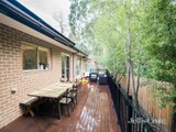 https://images.listonce.com.au/custom/160x/listings/9a-cromwell-street-eltham-vic-3095/340/01825340_img_07.jpg?g5xFKaYFXjg