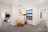 https://images.listonce.com.au/custom/160x/listings/9a-heywood-street-ringwood-vic-3134/756/01909756_img_09.jpg?S5C8NVbWPd0