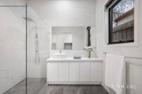 https://images.listonce.com.au/custom/160x/listings/9a-heywood-street-ringwood-vic-3134/756/01909756_img_11.jpg?V5PTKyY7pi0