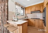 https://images.listonce.com.au/custom/160x/listings/9a-ian-grove-mount-waverley-vic-3149/563/01913563_img_07.jpg?KI8VYvCpq3o