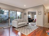 https://images.listonce.com.au/custom/160x/listings/9a-lansell-road-mooroolbark-vic-3138/854/01524854_img_04.jpg?xrzgnypFKbE