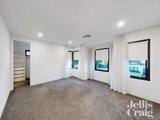 https://images.listonce.com.au/custom/160x/listings/9a-market-street-essendon-vic-3040/195/01651195_img_01.jpg?cFNCuyVFigc