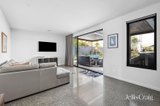 https://images.listonce.com.au/custom/160x/listings/9a-melrose-avenue-highton-vic-3216/819/01902819_img_08.jpg?8G_-0JvalXE
