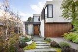 https://images.listonce.com.au/custom/160x/listings/9a-regent-street-brighton-east-vic-3187/155/01937155_img_01.jpg?69mG92V6KVE