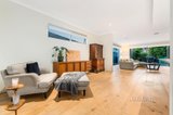 https://images.listonce.com.au/custom/160x/listings/9a-small-road-bentleigh-vic-3204/167/01473167_img_06.jpg?_U4cIMMgKnQ