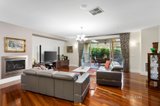 https://images.listonce.com.au/custom/160x/listings/9a-taparoo-road-templestowe-vic-3106/154/01134154_img_05.jpg?QP6LuYWnQZ8