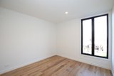 https://images.listonce.com.au/custom/160x/listings/9b-henry-street-doncaster-vic-3108/338/01899338_img_05.jpg?tCBgVKfBYQM