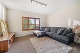 https://images.listonce.com.au/custom/160x/listings/9b-lindon-strike-court-research-vic-3095/334/01809334_img_17.jpg?FMyvS3sxsos