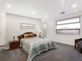 https://images.listonce.com.au/custom/160x/listings/9b-lois-court-bentleigh-east-vic-3165/060/00978060_img_06.jpg?NhxFnv0UcFs