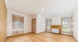 https://images.listonce.com.au/custom/160x/listings/ashwood/482/01692482_img_02.jpg?vmqht5JLj2g