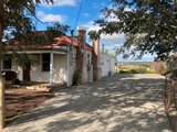 https://images.listonce.com.au/custom/160x/listings/bowen-street-malmsbury-vic-3446/098/01812098_img_02.jpg?tm22f5ChWw0