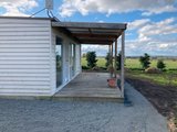 https://images.listonce.com.au/custom/160x/listings/bowen-street-malmsbury-vic-3446/098/01812098_img_03.jpg?tzHqtLg5jO0