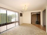 https://images.listonce.com.au/custom/160x/listings/clifton-springs-vic-3222/078/01699078_img_09.jpg?TNa7-YYGSM8