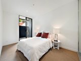 https://images.listonce.com.au/custom/160x/listings/g01130-errol-street-north-melbourne-vic-3051/727/01731727_img_04.jpg?V7nY-N-ODhA
