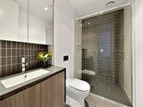 https://images.listonce.com.au/custom/160x/listings/g01130-errol-street-north-melbourne-vic-3051/727/01731727_img_06.jpg?wDkmt9C4pM8
