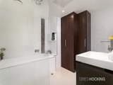 https://images.listonce.com.au/custom/160x/listings/g012-rouse-street-port-melbourne-vic-3207/922/01087922_img_07.jpg?6FPHRJcxXCk