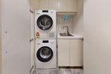 https://images.listonce.com.au/custom/160x/listings/g022-pine-avenue-elwood-vic-3184/830/01977830_img_04.jpg?KWvuNdpmoeM
