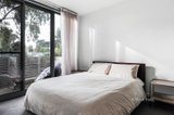https://images.listonce.com.au/custom/160x/listings/g02264-waterdale-road-ivanhoe-vic-3079/946/01683946_img_03.jpg?b5A5ZCSLuRY
