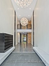 https://images.listonce.com.au/custom/160x/listings/g033-cartmell-street-heidelberg-vic-3084/528/01680528_img_04.jpg?9Ix1jxe4sK0