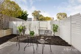https://images.listonce.com.au/custom/160x/listings/g06813-toorak-road-hawthorn-east-vic-3123/221/01956221_img_02.jpg?P0WHKzZcxQY