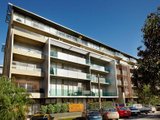 https://images.listonce.com.au/custom/160x/listings/g081-danks-street-port-melbourne-vic-3207/898/01731898_img_04.jpg?INRko34EbRI