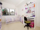 https://images.listonce.com.au/custom/160x/listings/g10293-dow-street-port-melbourne-vic-3207/950/01731950_img_05.jpg?Y63KPEj8yTc