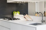 https://images.listonce.com.au/custom/160x/listings/g4565-camberwell-road-camberwell-vic-3124/146/01685146_img_06.jpg?OVsJS28LEzM
