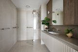https://images.listonce.com.au/custom/160x/listings/g52043-malvern-road-malvern-east-vic-3145/277/01908277_img_07.jpg?uSoJ7u_kH14