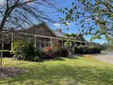 https://images.listonce.com.au/custom/160x/listings/gisborne-south-vic-3437/063/01572063_img_01.jpg?Zl3HJ2ljRTk