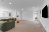 https://images.listonce.com.au/custom/160x/listings/glen-waverley-vic-3150/090/01637090_img_02.jpg?Rs8mbzzo37o