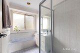 https://images.listonce.com.au/custom/160x/listings/house-327-edinburgh-street-diamond-creek-vic-3089/940/01750940_img_07.jpg?pz0z_vGSfYk