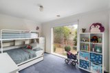 https://images.listonce.com.au/custom/160x/listings/house-327-edinburgh-street-diamond-creek-vic-3089/940/01750940_img_10.jpg?5jIEwPeTkRc