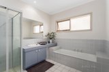 https://images.listonce.com.au/custom/160x/listings/house-6177-st-helena-road-greensborough-vic-3088/735/00764735_img_10.jpg?2vaZvCVCwXk