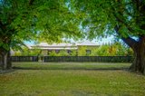 https://images.listonce.com.au/custom/160x/listings/langwarner-35-wedge-street-kyneton-vic-3444/522/01681522_img_01.jpg?mFvWQkJRKaQ