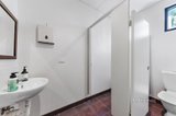 https://images.listonce.com.au/custom/160x/listings/level-12g-lambourn-road-watsonia-vic-3087/809/01726809_img_12.jpg?gk4vX6dky8E
