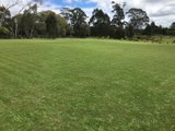 https://images.listonce.com.au/custom/160x/listings/lot-2-1-lot-2-1-gunyah-drive-trentham-vic-3458/294/01898294_img_03.jpg?11Lk69ZEf3Y
