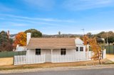 https://images.listonce.com.au/custom/160x/listings/lot-2-120-farnsworth-street-castlemaine-vic-3450/709/01428709_img_01.jpg?KXR-niaFbtA