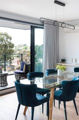 https://images.listonce.com.au/custom/160x/listings/penthouse-401109-cape-street-heidelberg-vic-3084/726/01346726_img_20.jpg?qgX0dy_3nU0