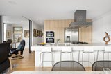 https://images.listonce.com.au/custom/160x/listings/penthouse20-weir-street-balwyn-vic-3103/907/01682907_img_03.jpg?F8TuVbMpaWc