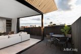 https://images.listonce.com.au/custom/160x/listings/penthouse51-auburn-road-hawthorn-vic-3122/853/01926853_img_11.jpg?pjamAWBG7Wk