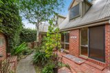https://images.listonce.com.au/custom/160x/listings/rear98-wellington-street-kew-vic-3101/792/01914792_img_01.jpg?IjpGXjstPYw