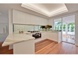 https://images.listonce.com.au/custom/160x/listings/south-yarra-vic-3141/927/01731927_img_06.jpg?dhctVp0eQxc