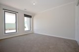 https://images.listonce.com.au/custom/160x/listings/unit-11328-geelong-road-mount-clear-vic-3350/014/01576014_img_05.jpg?2Fmr2yGxXkw