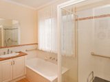 https://images.listonce.com.au/custom/160x/listings/unit-117-griffen-street-hamlyn-heights-vic-3215/061/01699061_img_04.jpg?uB4hwrS9GK4