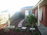 https://images.listonce.com.au/custom/160x/listings/unit-18-10-strathmore-court-st-albans-park-vic-3219/890/01698890_img_02.jpg?ilNcsFuz_Vg