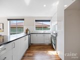 https://images.listonce.com.au/custom/160x/listings/unit-21328-geelong-road-mount-clear-vic-3350/782/01576782_img_08.jpg?O3lEjKXFuIQ