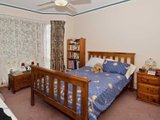https://images.listonce.com.au/custom/160x/listings/unit-230-stoddart-street-hamlyn-heights-vic-3215/883/01699883_img_06.jpg?abGo0UIRh-8
